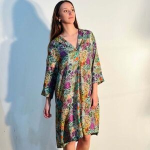 Yavi Silk Collared Dress